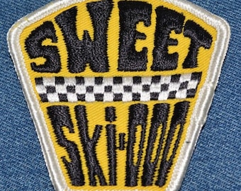 Original Nos Vintage 80s SWEET SKI-DOO 3" Patch Snowmobile Automotive Retro Cool