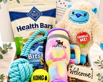 New Dog Welcome Gift Box – Yeti Theme Dog Gift with Plush Yeti Toy, Pupley Toy, Treats, Kong Ball & Cookie Choice|The Happy Yeti Box