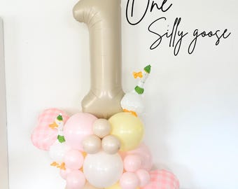 Torre de globos de One Silly Goose - Globos de One Silly Goose - One Silly Goose - Cumpleaños de One Silly Goose - Decoración de fiesta de One Silly Goose