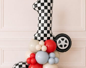 Primo giro in pista - Palloncini per il primo giro - Torre di palloncini per il primo giro - Tema compleanno "Primo giro in pista" - Compleanno con auto da corsa