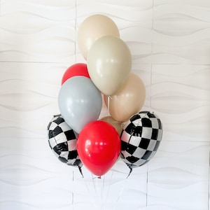 Palloncini a tema auto da corsa - Due palloncini veloci - Palloncini 1° giro - Primo giro intorno alla pista Tema compleanno - Confezione da 10 palloncini - Auto da corsa
