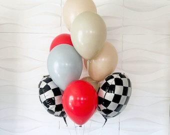 Palloncini a tema auto da corsa - Due palloncini veloci - Palloncini 1° giro - Primo giro intorno alla pista Tema compleanno - Confezione da 10 palloncini - Auto da corsa