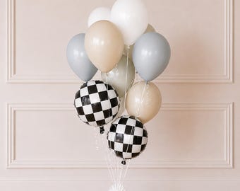 Dos globos rápidos l Dos cumpleaños temáticos rápidos l Cumpleaños temático de autos l Fiesta de autos de carrera l Segunda vuelta l Globos de cumpleaños l Segundo cumpleaños.