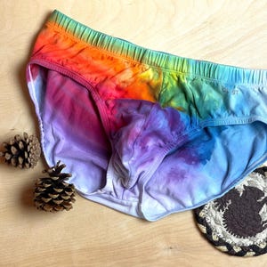 2(X)IST, tie dyed men’s underwear, hip briefs