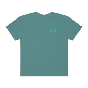 Couleur confort T-shirt voiture Lewis Hamilton T-shirt Formule 1 Cadeau Lewis Hamilton Cadeau F1 T-shirt inspiré de la course T-shirt de course esthétique image 4