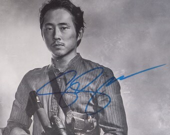 スティーブン・ユアンがサインしたウォーキング・デッドのグレン・リー
