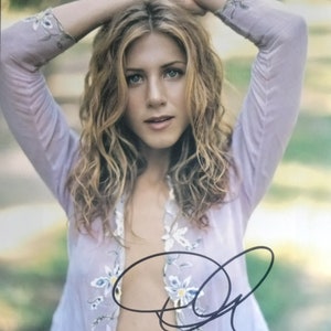 Jennifer Aniston 8x10 Signed Autographed Photo W/ 3rd Party Authentication - Rachel Green - Friends
