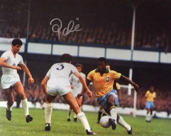 Pele - Signed Autographed 8x10 Photo W/ 3rd Party COA - Brazil - Soccer/Football Icon - (d.2022)