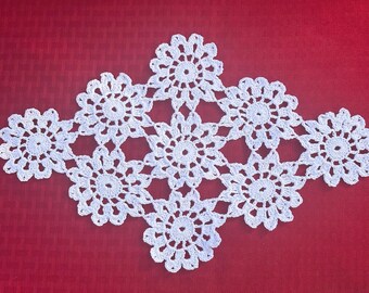 White Beautiful  Rhombus Crochet Centerpiece Doilies,  Elegant Rhombus flower Design,  Rhombus Lace Doily Crocheted  Centerpiece,