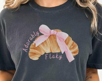 Croissant Shirt Gift: Croissant Shirts, Foodie T Shirt, French Pastries, Retro Graphic Tee, Vintage Aesthetic Gifts, Sunday Brunch Club