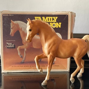 Breyer Palomino Family Stallion 1967 -1987 model with original box. Model number 4. Breyer Animal Creations