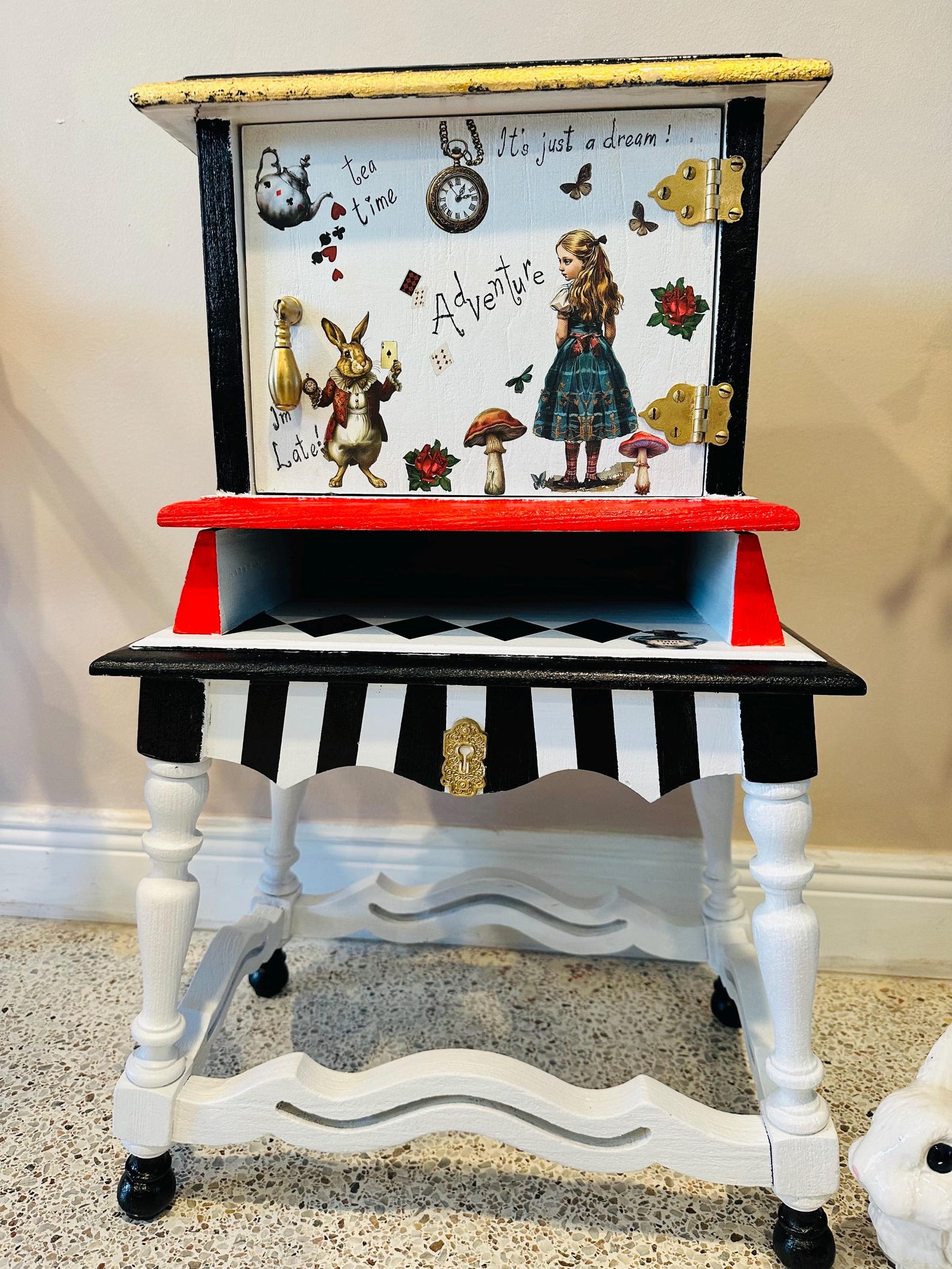 Alice in Wonderland side table