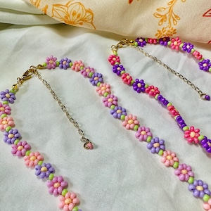 Colorful Flower necklace, daisy choker