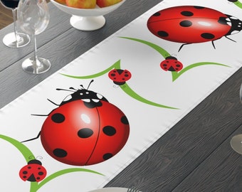 Ladybug Table Runner, Insect Lover Gift, Bridal Shower Gift, Spring Table Decor, Ladybug Gift, Kitchen Decor, Engagement Gift