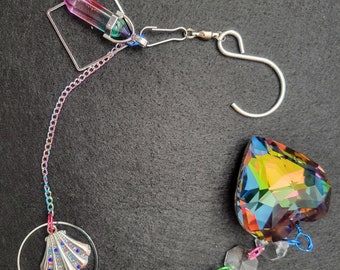 Rainbow Seashell Charm Suncatcher, Prism Window Hanging, Seashell Charm Mobile, Mother's Day Gift, Crystal Heart Suncatcher, Window Decor