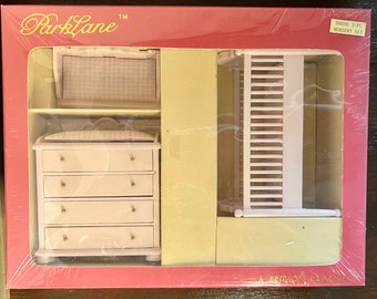 Vintage Bespaq Park Lane 3-Piece Nursery Set – 1:12 Scale Dollhouse Miniature