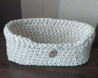 Basket /crochet