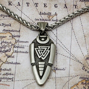 Odin&#39;s Spear Necklace - Spear Head Pendant - Gungnir Amulet- The spear of Odin - Norse Mythology/Valknut/Nordic Paganism/Viking Jewelry/Gods