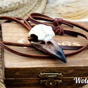 Raven Skull Necklace - Odin's Ravens Pendant - Wicca Jewelry/Nordic Paganism/Norse Mythology/Witch Outfit/Huginn/Asatru/Bird Skul/Animal