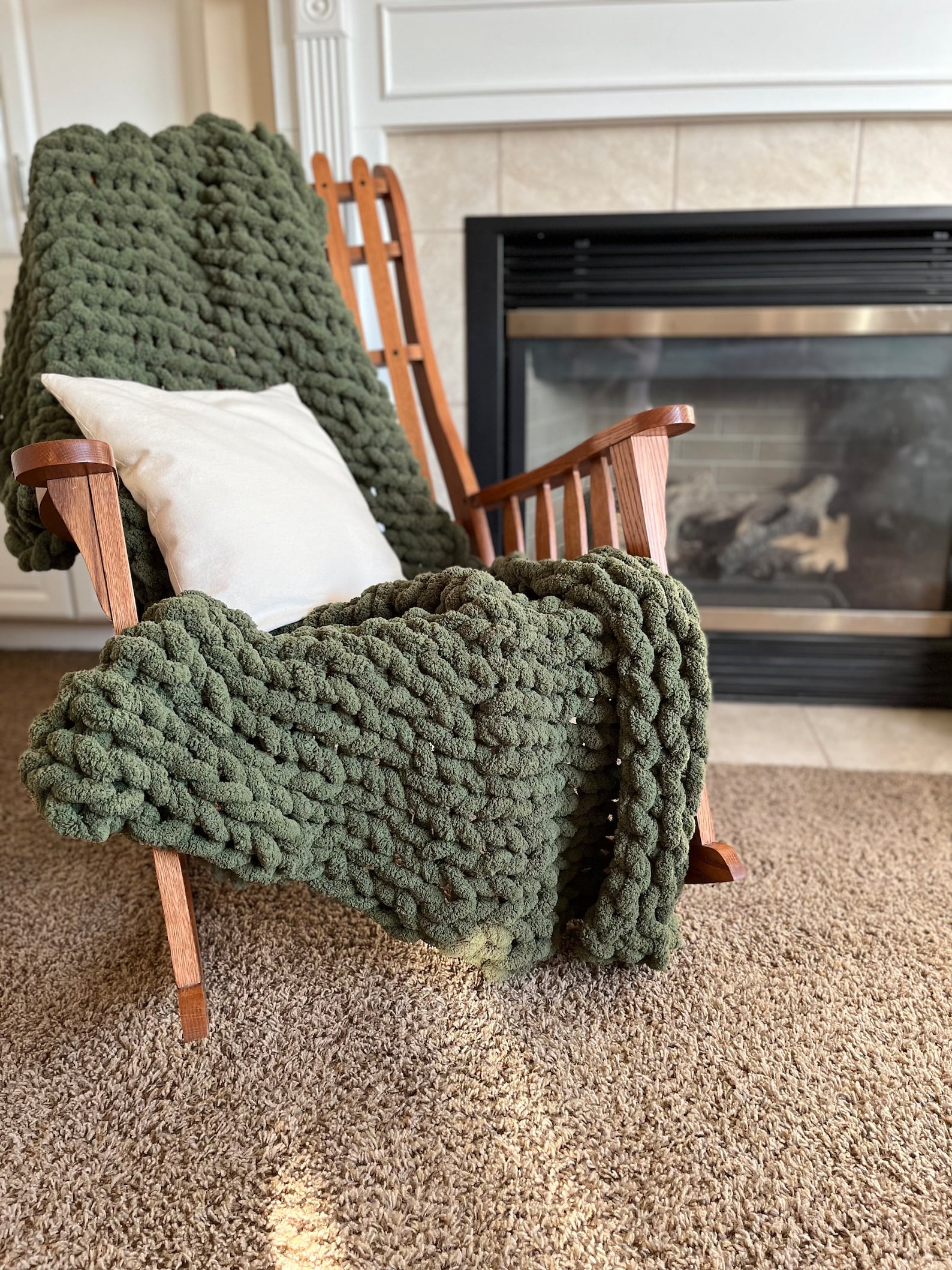 Chunky Knit Blanket, Thick Yarn Blanket, Hand Knit Blanket, Chunky Knit