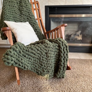 Chunky Knit Blanket, Knitted Blanket, Chunky Throw Blanket, Hand Knit Chunky Blanket, Mother&#39;s Day Gift Ideas, Knitted Blanket