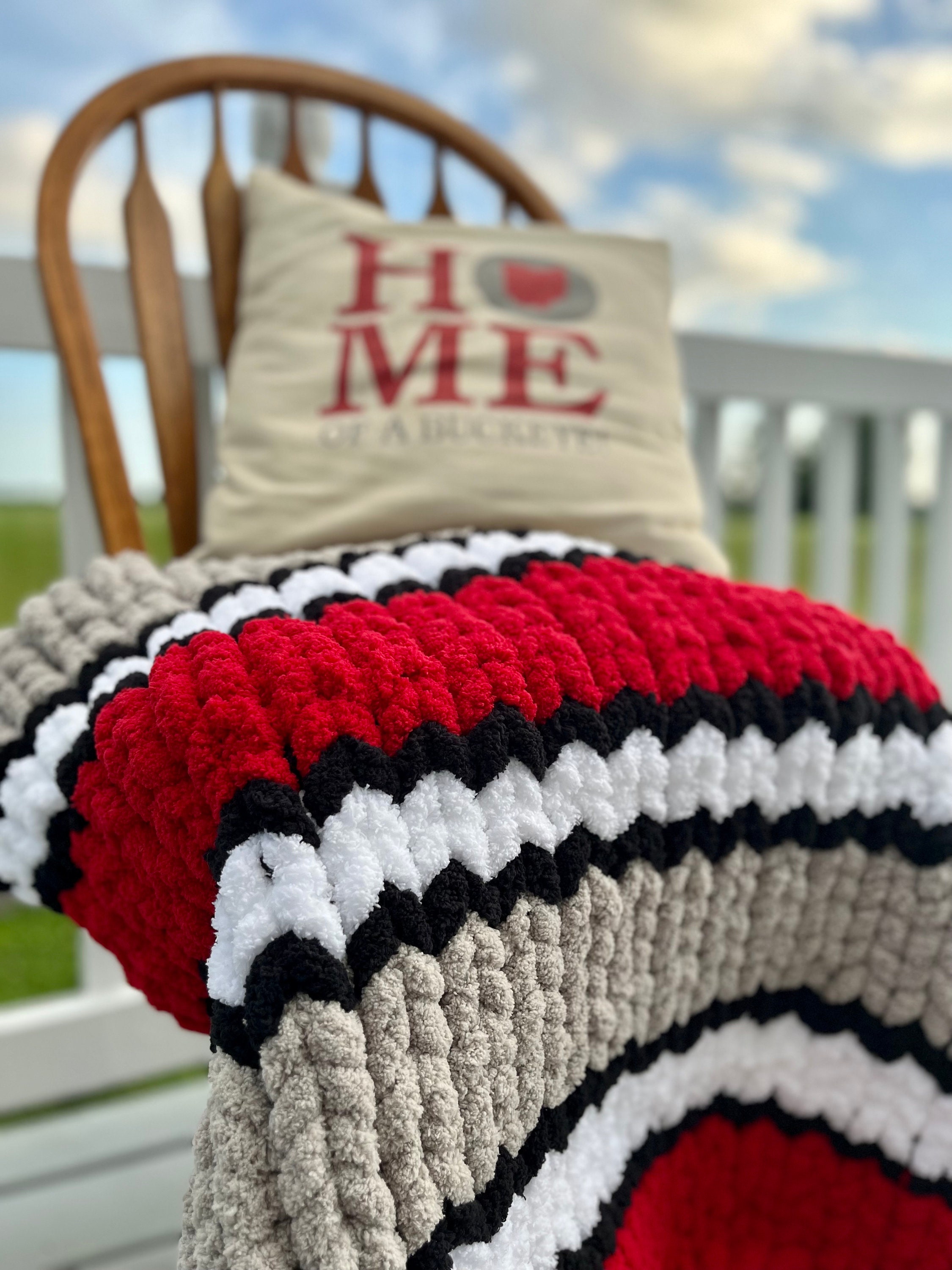 Ohio Blanket, Chunky Knit Blanket, Custom Blanket, Team Blanket, College Dorm Decor, Gift for