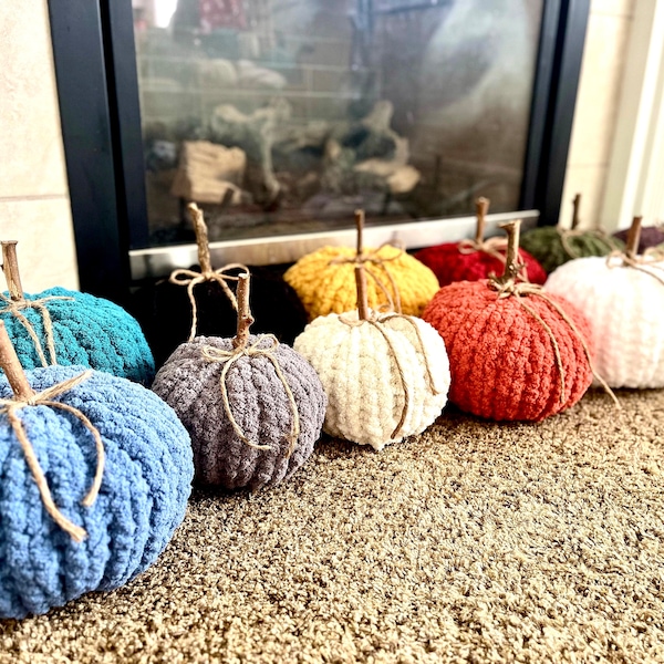 Chunky Knit Chenille Pumpkins: Handmade Fall Decor