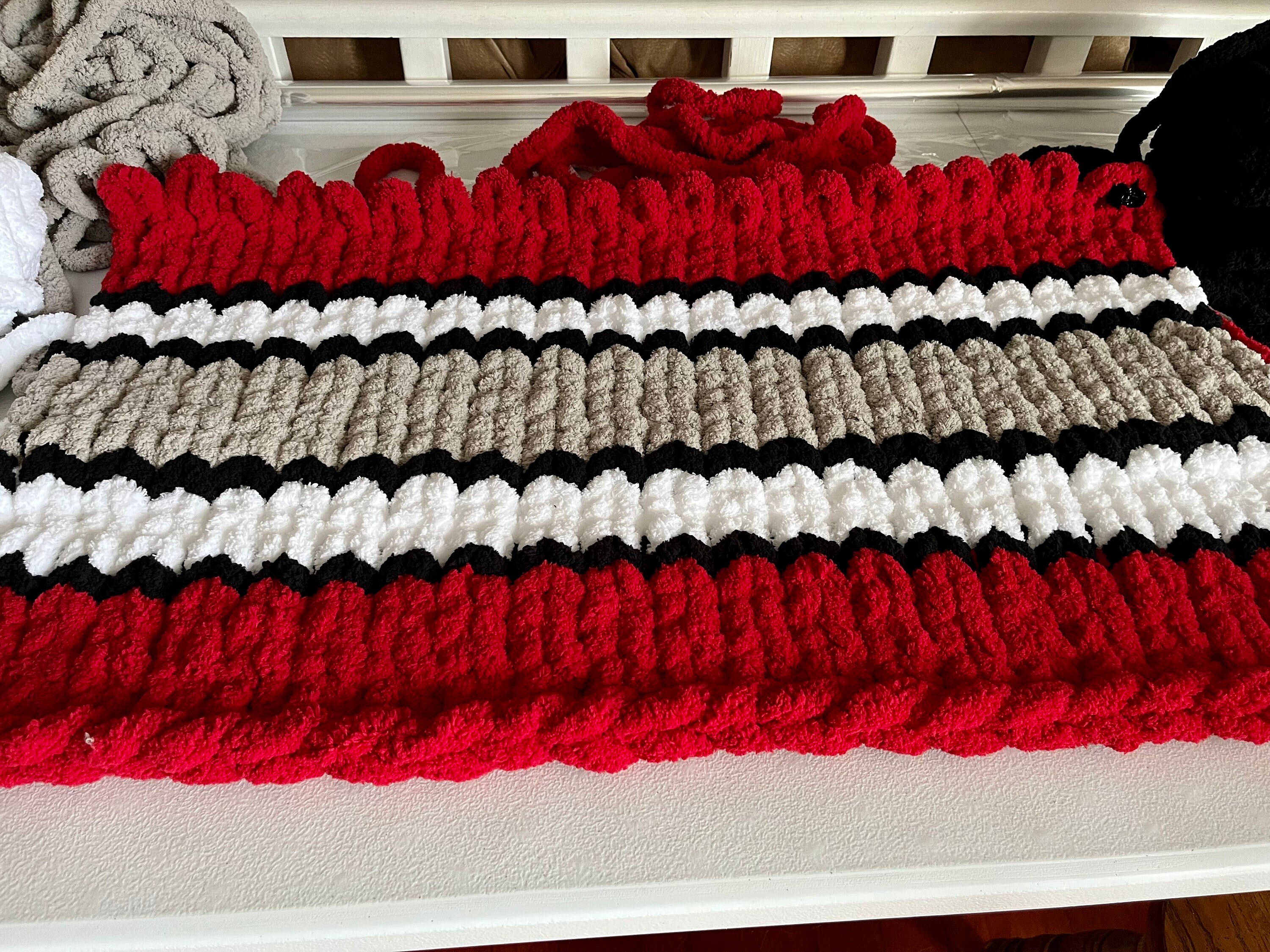 Ohio Blanket, Chunky Knit Blanket, Custom Blanket, Team Blanket, College Dorm Decor, Gift for