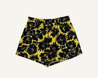 Short taille haute imprimé en lin Flower Power