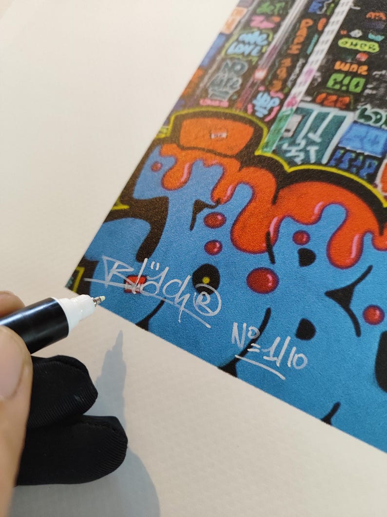New York Love Keith Haring and others / Limited edition, numbered and signed by Blach® image 4