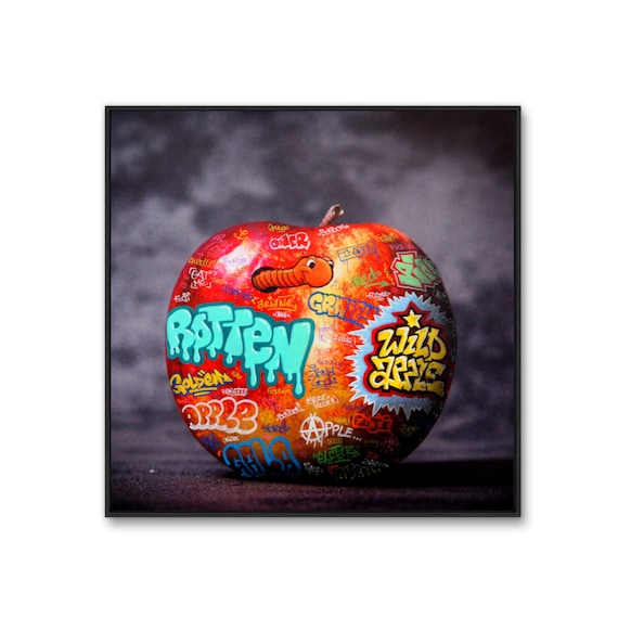 Wild Apple / Limited edition signed and numbered by Blach®