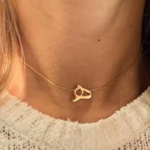 Collar con letras árabes - Regalo elegante chapado en oro para Eid para ella - Joyería de Ramadán - Collar islámico personalizado - Regalo significativo para una amiga