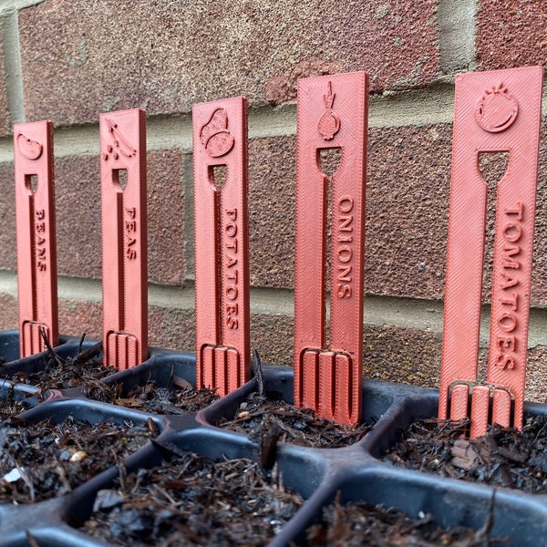 10 Copper Effect Garden Tags with Personalisation - Customisable and Distinctive Plant Markers. Perfect for Vegetables & Herbs.