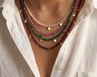 Zarte Perlenkette, farbenfrohe Edelsteinkette, 18 Karat vergoldete Layering-Kette, handgefertigter Boho-Schmuck