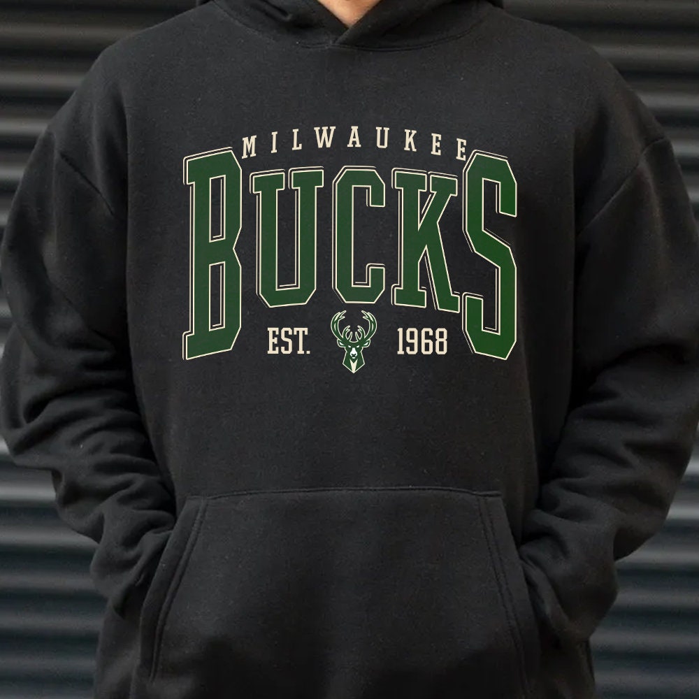 milwaukee bucks nike sweatshirt