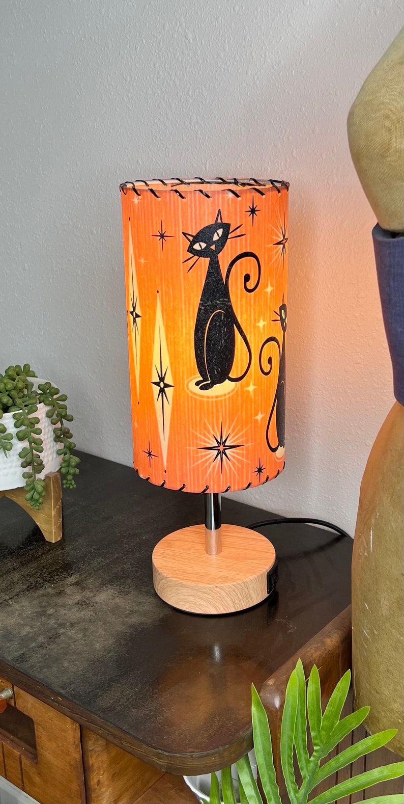 Mid Century Vintage Style Fiberglass Lamp Shade & Base Mod Etsy