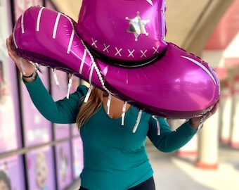 Cowgirl disco, last rodeo balloon garland party space cowgirl balloon party decoration, cowgirl hat, Austin Nashville Foil balloons birthday