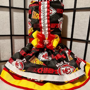 Vestido de fútbol americano para perro de los Kansas City Chiefs imagen 1