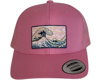 Tendance et unique rose grande vague de chapeau patch kanagawa, chapeau Hokusai, chapeau de camionneur personnalisé