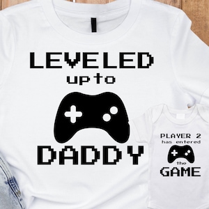 パパにレベルアップ、プレイヤー2 PNG、ゲームコントローラー、パパと息子のマッチング2デザイン、ゲーム、新しいパパと赤ちゃんのデジタルカットファイル、シルエットカメオ4