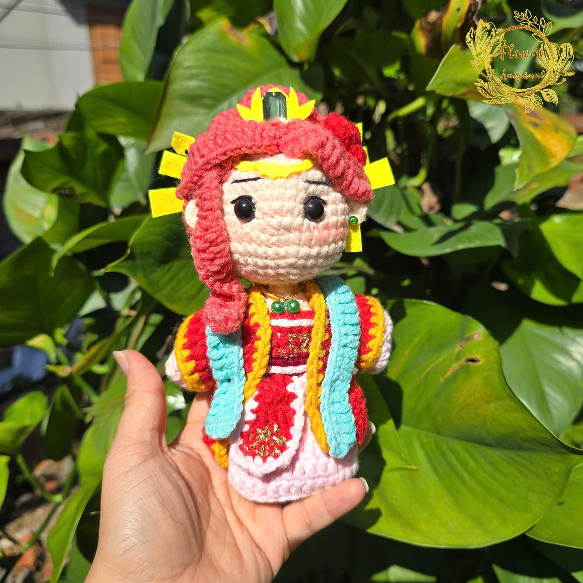 ファンメイドの「薬屋のひとりごと」キャラクターかぎ針編み人形