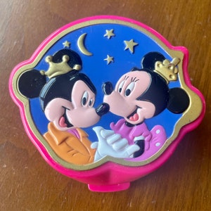 Vintage 1995 Mickey Minnie Mouse Disney | Polly Pocket | | Bluebird Toys | complete with pieces |  Compact Playcase | Retro