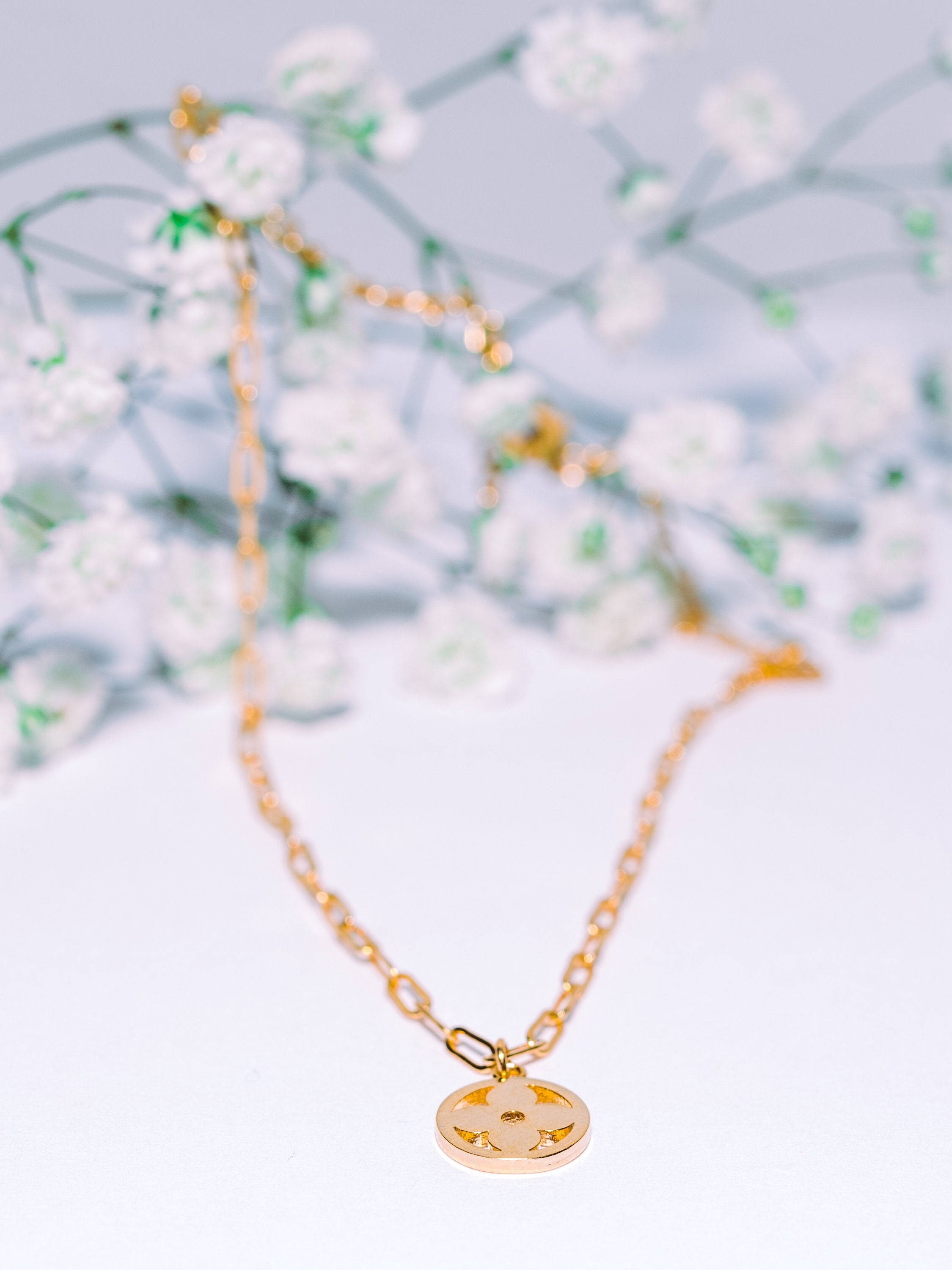 Nontarnish 24K Gold Tiny Flower Anklet, Dainty Gold Anklet Bracelet, Waterproof Jewelry, High