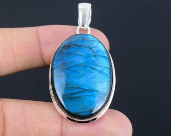 Blue Fire Labradorite Oval Gemstone 925 Sterling Silver Necklace Pendant Jewelry