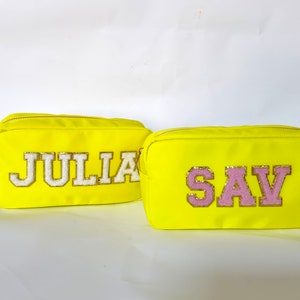 Borsa per cosmetici grande in nylon Borsa per il trucco Borsa da viaggio Borsa con sacchetti Borsa personalizzata Regalo per la damigella d'onore Borsa della squadra cucita immagine 2