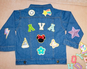 Veste en jean avec patch lettre chenille, veste en jean personnalisée avec nom en chenille pour tout-petits filles, cadeau veste en patch personnalisé pour garçons