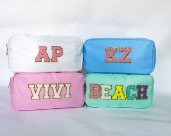 Borsa per cosmetici personalizzata cucita su nylon borsa per cosmetici borsa personalizzata borsa iniziale borsa da spiaggia borsa rosa neon borsa personalizzata con lettere in ciniglia -L