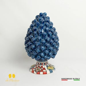 Siciliaanse dennenappel in Caltagirone keramiek antiek blauwe kar basis 31 cm