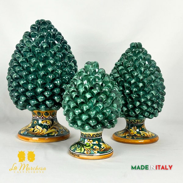 Sicilian pine cone in Caltagirone green copper ceramic with ornate base - Various sizes