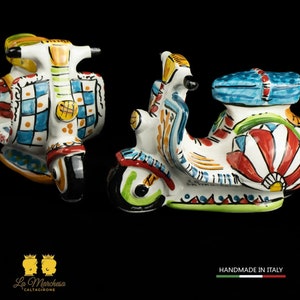 Vespa Piaggio in Caltagirone ceramic. Cart decoration 13 cm